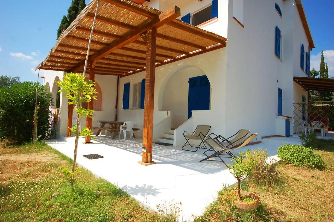 Casa Balena Bianca Apartment Lacona 0*,  Italy